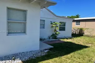 644 SW 1st Ct, Hallandale Beach, FL 33009 - Photo 1