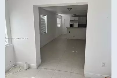 644 SW 1st Ct #644, Hallandale Beach, FL 33009 - Photo 11