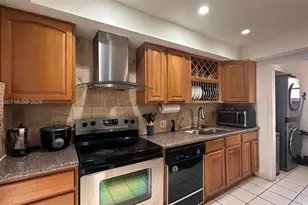 8401 SW 107th Ave, Miami, FL 33173 - Photo 9