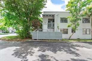 10542 NW 7th Terrace, Miami, FL 33172 - Photo 1