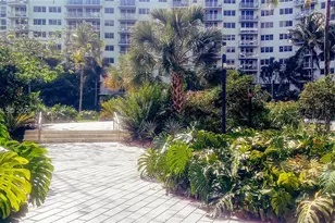 1500 Bay Rd, Miami Beach, FL 33139 - Photo 3