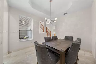 896 W Spinnaker Dr W, Hollywood, FL 33019 - Photo 9