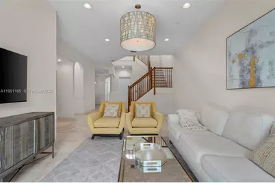 896 W Spinnaker Dr W #896, Hollywood, FL 33019 - Photo 7