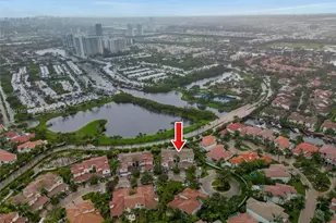 896 W Spinnaker Dr W, Hollywood, FL 33019 - Photo 37