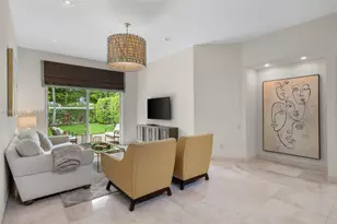 896 W Spinnaker Dr W, Hollywood, FL 33019 - Photo 5