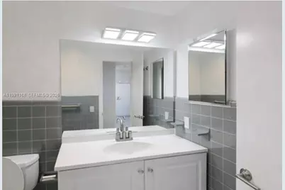 462 Golden Isles Dr #210, Hallandale Beach, FL 33009 - Photo 5