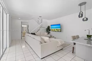 1120 Canella Ln, Hollywood, FL 33019 - Photo 7