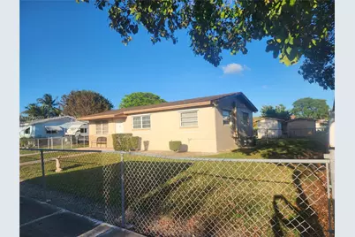 19721 SW 114th Pl, Miami, FL 33157 - Photo 1