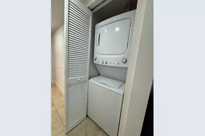 41 SE 5th St #2305, Miami, FL 33131 - Photo 19