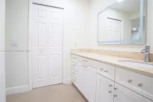 304 Racquet Club Rd, Weston, FL 33326 - Photo 29