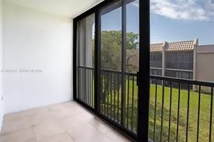 304 Racquet Club Rd, Weston, FL 33326 - Photo 47