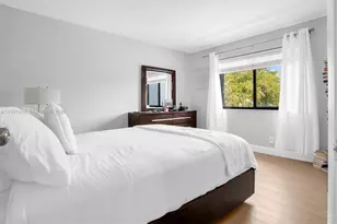 304 Racquet Club Rd, Weston, FL 33326 - Photo 33