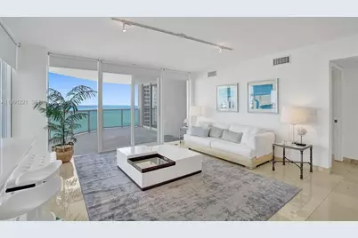 6301 Collins Ave #2308, Miami Beach, FL 33141 - Photo 13