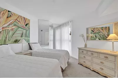 6301 Collins Ave #2308, Miami Beach, FL 33141 - Photo 31