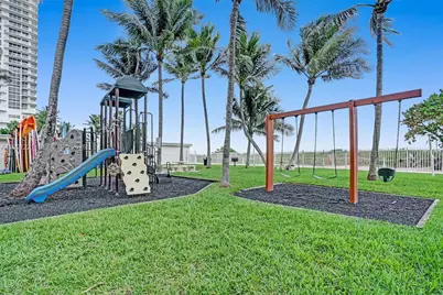 6301 Collins Ave #2308, Miami Beach, FL 33141 - Photo 65