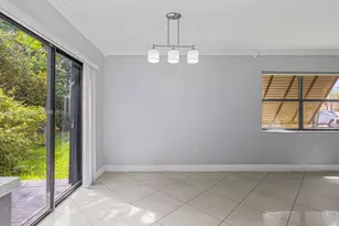 6854 NW 173rd Dr, Hialeah, FL 33015 - Photo 9