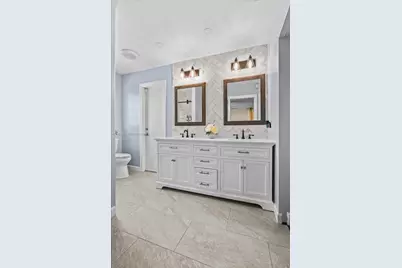 1650 NW 14th Ter, Homestead, FL 33030 - Photo 5