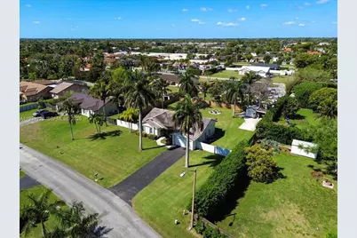 1650 NW 14th Ter, Homestead, FL 33030 - Photo 17