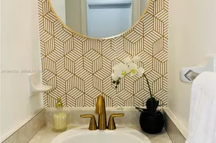 5100 Rilma Ave, Sarasota, FL 34234 - Photo 11