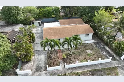 20001 NW 43rd Pl, Miami Gardens, FL 33055 - Photo 39