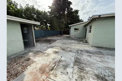 20001 NW 43rd Pl, Miami Gardens, FL 33055 - Photo 37