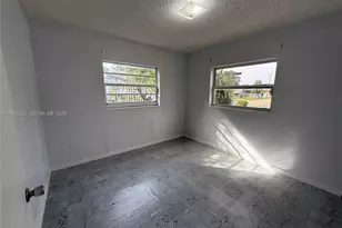 20001 NW 43rd Pl, Miami Gardens, FL 33055 - Photo 13