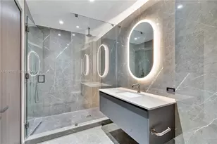 20 NE 11th St, Miami, FL 33132 - Photo 25