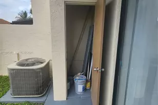 1459 Yellowthroat St, Homestead, FL 33035 - Photo 25