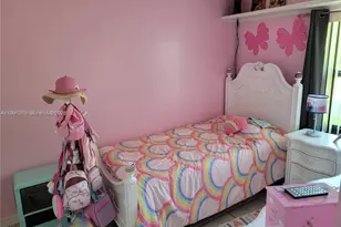 4919 SW 139th Ct, Miami, FL 33175 - Photo 13