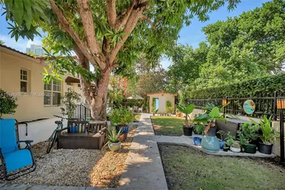 814 Lenox Ave #8, Miami Beach, FL 33139 - Photo 19