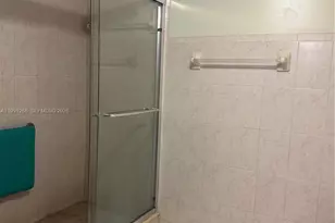 1800 W 54th St, Hialeah, FL 33012 - Photo 9