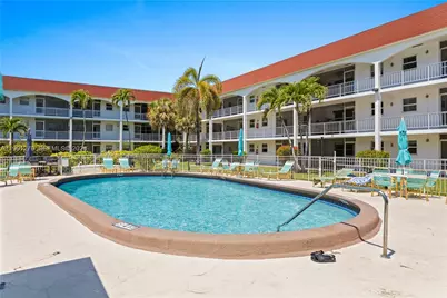 580 Egret Dr #111, Hallandale Beach, FL 33009 - Photo 27