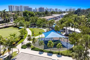 580 Egret Dr, Hallandale Beach, FL 33009 - Photo 31