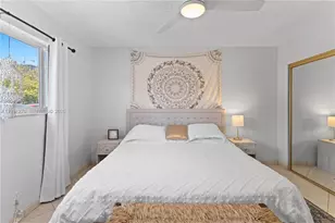 580 Egret Dr, Hallandale Beach, FL 33009 - Photo 21