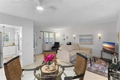 580 Egret Dr #111, Hallandale Beach, FL 33009 - Photo 7