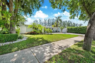 8535 SW 97th Rd, Miami, FL 33173 - Photo 1