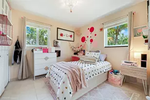 8535 SW 97th Rd, Miami, FL 33173 - Photo 15