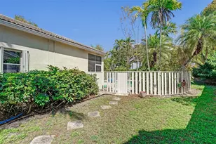 1080 Briar Ridge Rd, Weston, FL 33327 - Photo 33