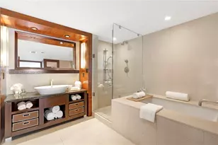 6801 Collins Ave, Miami Beach, FL 33141 - Photo 13