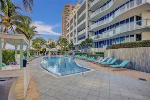 6801 Collins Ave, Miami Beach, FL 33141 - Photo 17