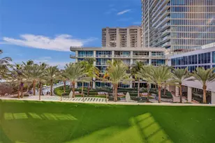 6801 Collins Ave, Miami Beach, FL 33141 - Photo 13