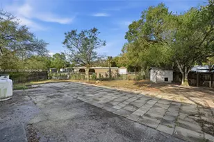 740 Bennett Ave, Labelle, FL 33935 - Photo 27