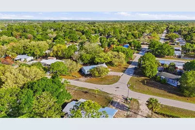 740 Bennett Ave, Labelle, FL 33935 - Photo 5