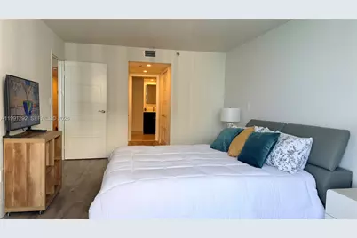 555 NE 15th St #29F, Miami, FL 33132 - Photo 5