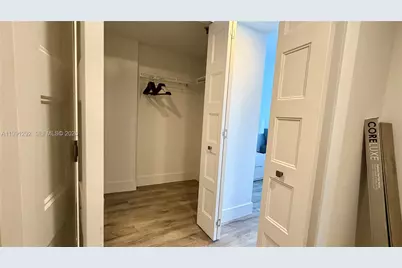 555 NE 15th St #29F, Miami, FL 33132 - Photo 19