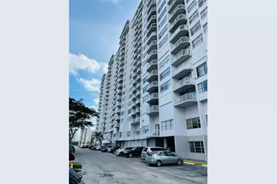 18051 Biscayne Blvd #903, Aventura, FL 33160 - Photo 11