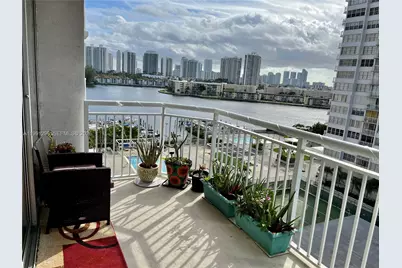 18051 Biscayne Blvd #903, Aventura, FL 33160 - Photo 7