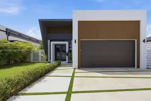 22900 SW 122nd Pl, Miami, FL 33170 - Photo 1