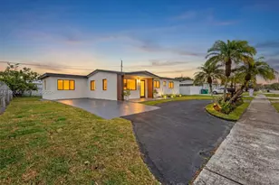 10445 SW 149th Terrace, Miami, FL 33176 - Photo 3