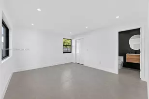 10445 SW 149th Terrace, Miami, FL 33176 - Photo 9